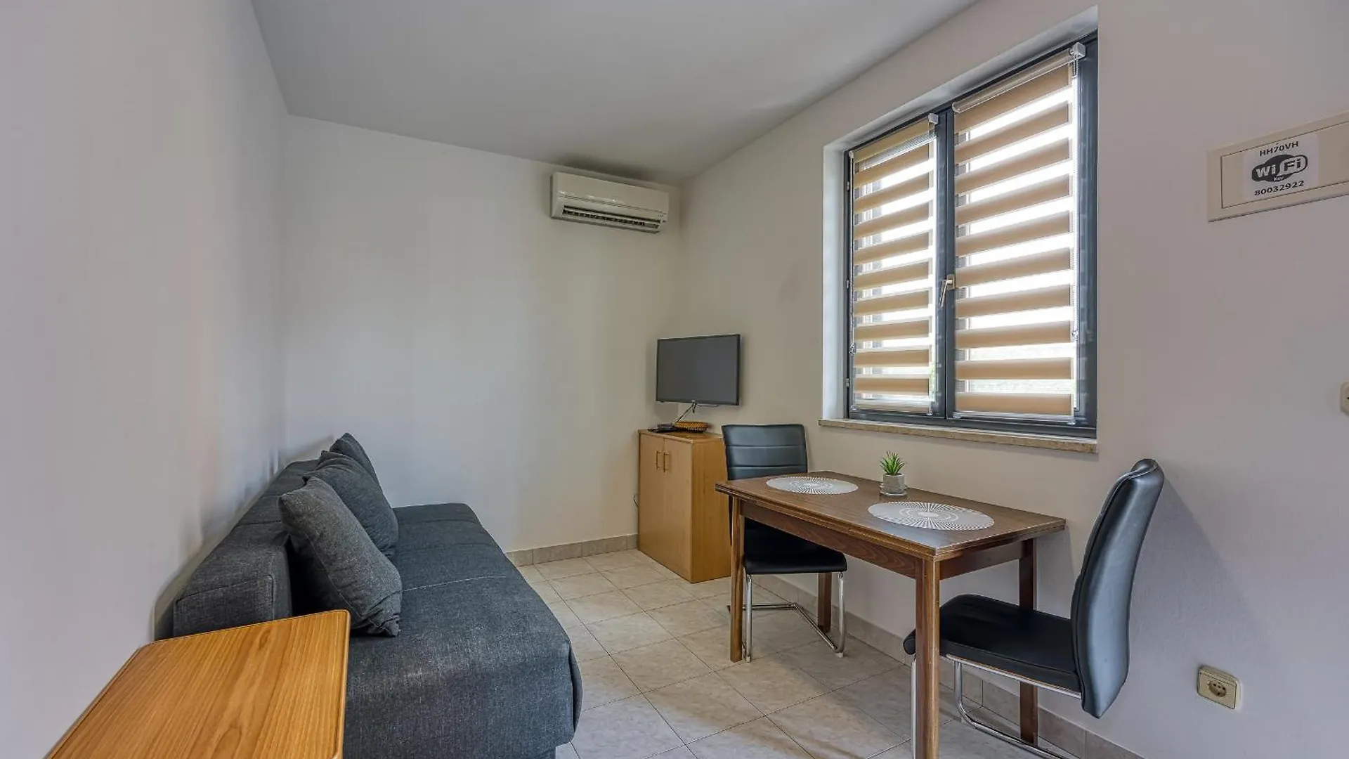 Hotel Punta B Porec 3*,